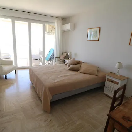 Amazing Sea View 2 Bedroom Front 303 Apartment Cannes