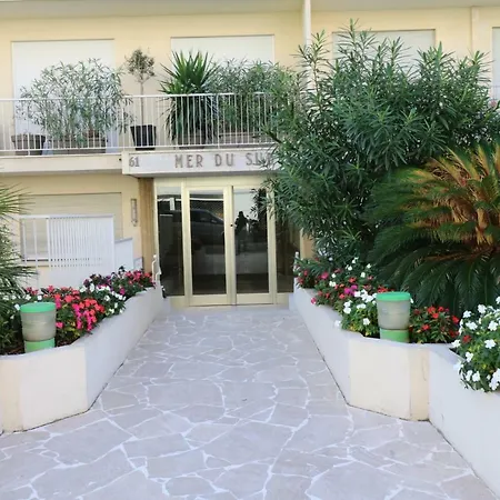 Amazing Sea View 2 Bedroom Front 303 Cannes