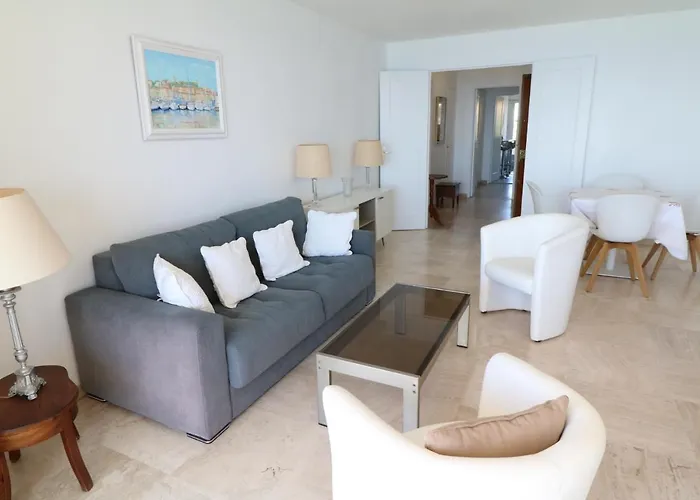 Apartament Amazing Sea View 2 Bedroom Front 303 Cannes