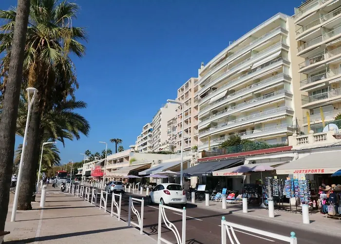 Apartament Amazing Sea View 2 Bedroom Front 303 Cannes