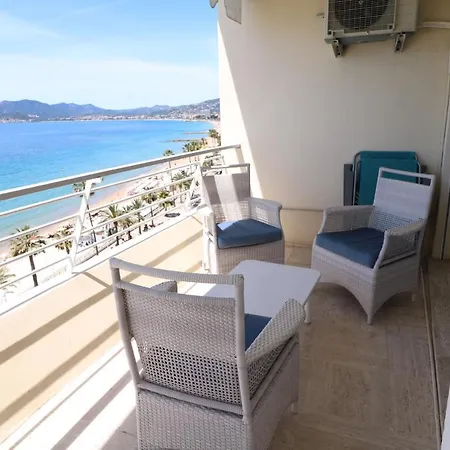 Amazing Sea View 2 Bedroom Front 303 Appartement *