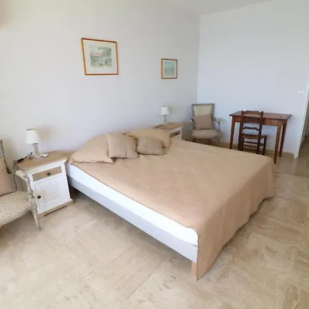 Amazing Sea View 2 Bedroom Front 303 * Cannes